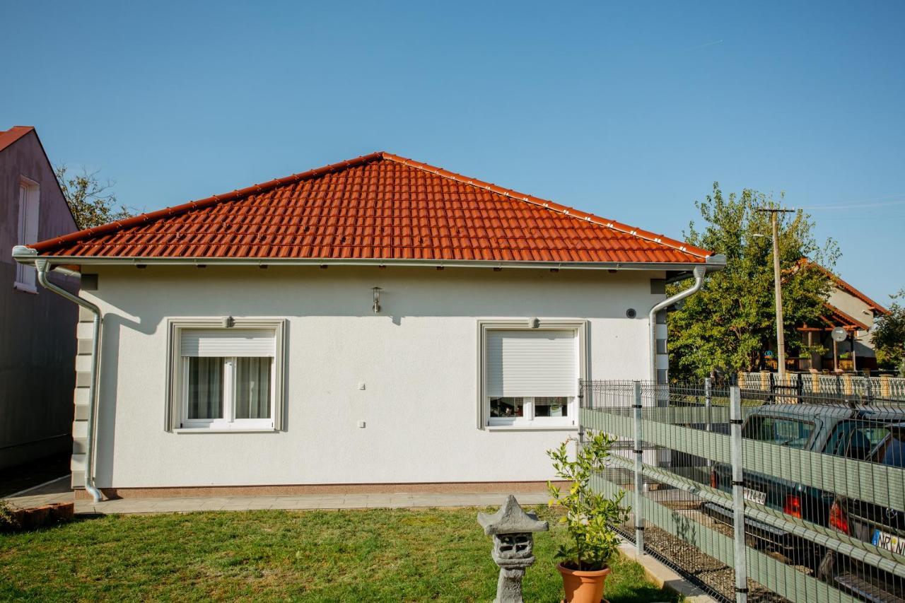 Apartmani Mikic Palic Exterior photo